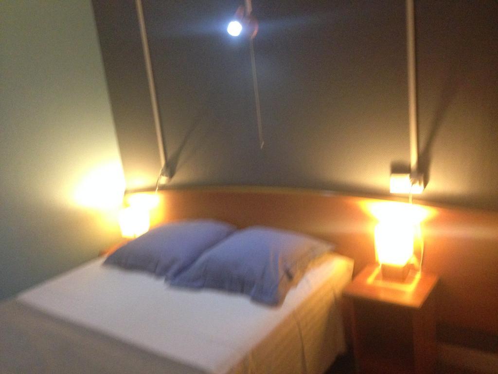 Hôtel Thermidor Nevers Phòng bức ảnh
